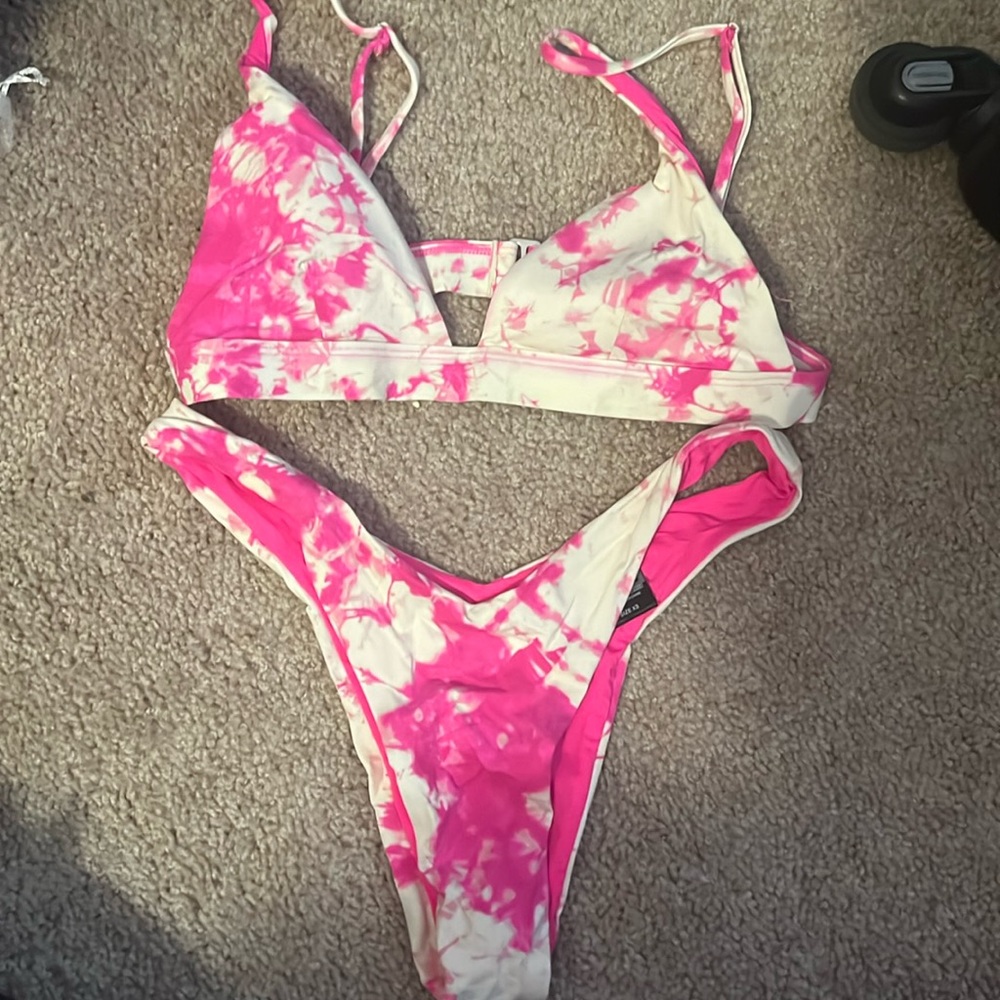 Dolce Vita pink tie dye bikini